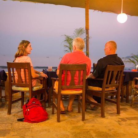 Titanic Holiday Home Bãi biển Palolem Ngoại thất bức ảnh
