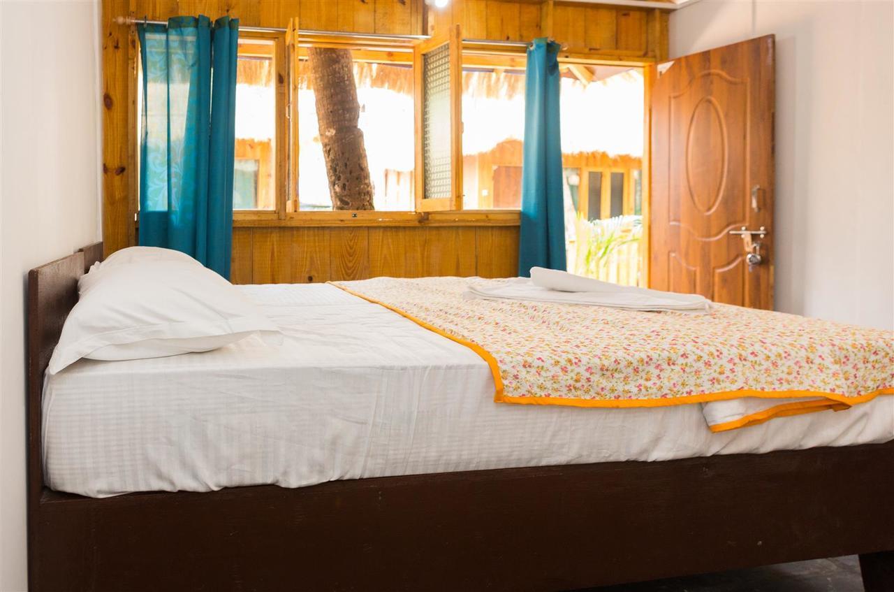 Titanic Holiday Home Bãi biển Palolem Ngoại thất bức ảnh