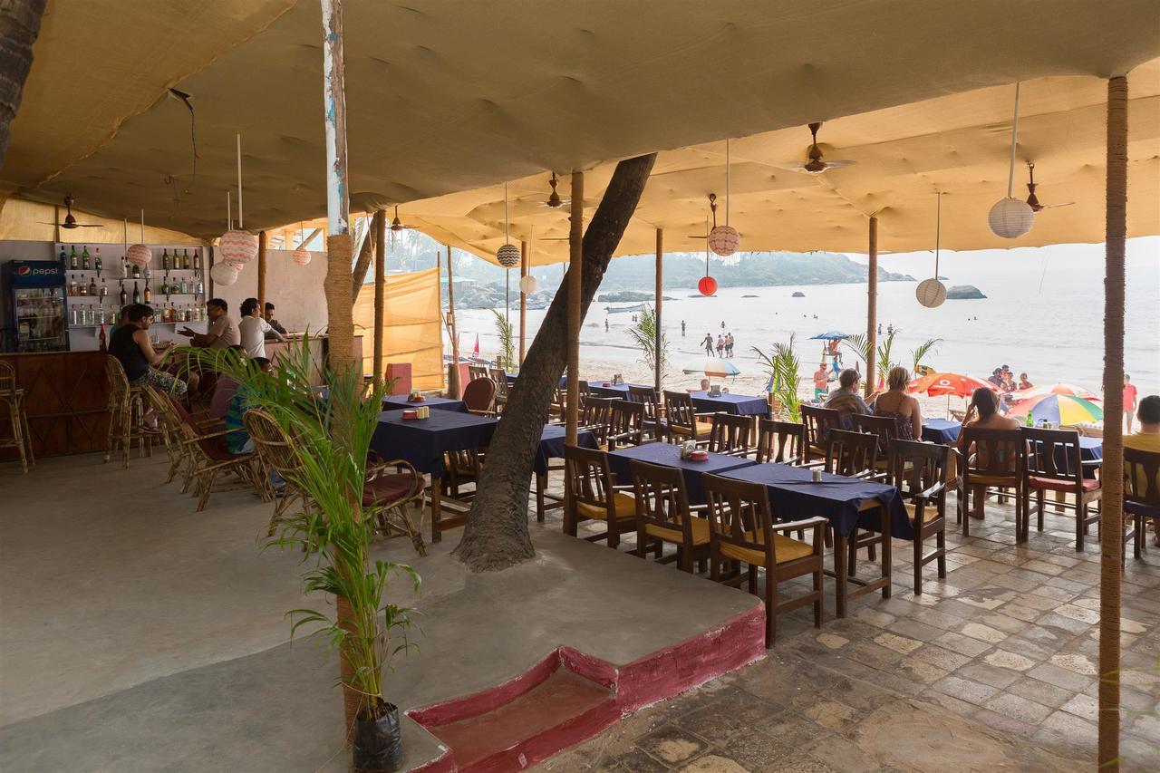 Titanic Holiday Home Bãi biển Palolem Ngoại thất bức ảnh